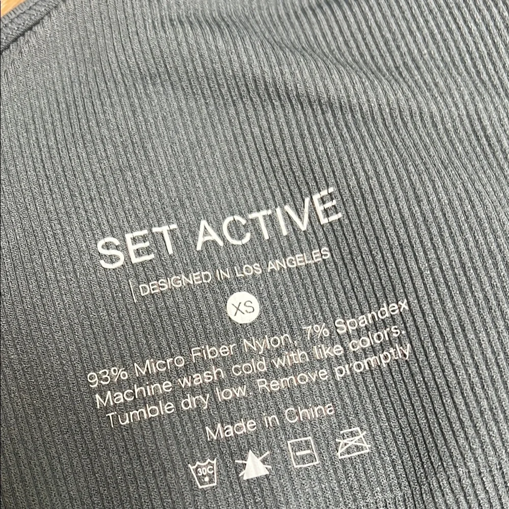 Set Active One-Shoulder Bra - Picture 6 of 7